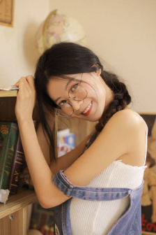外国女生打架